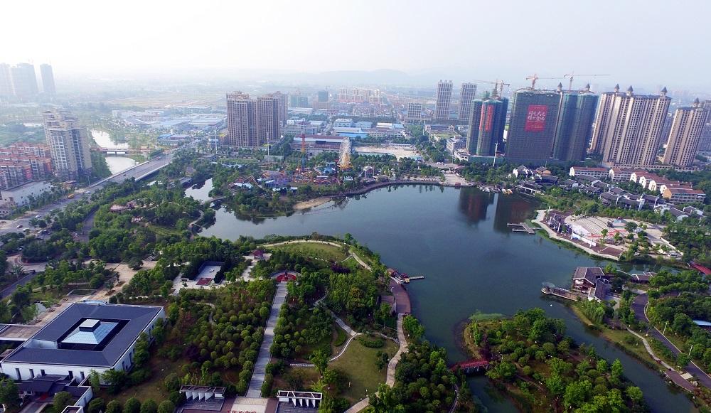 公司承建的常德市丁玲公園新建工程（一標(biāo)）榮獲全國市政金杯示范工程、國家優(yōu)質(zhì)工程